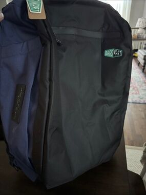 Bagsmart Men's Black and Navy Travel Backpack